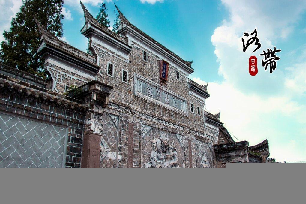 小宝贝打网球