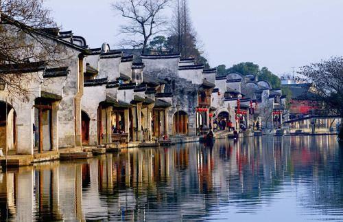 逃出上锁的现代房间2